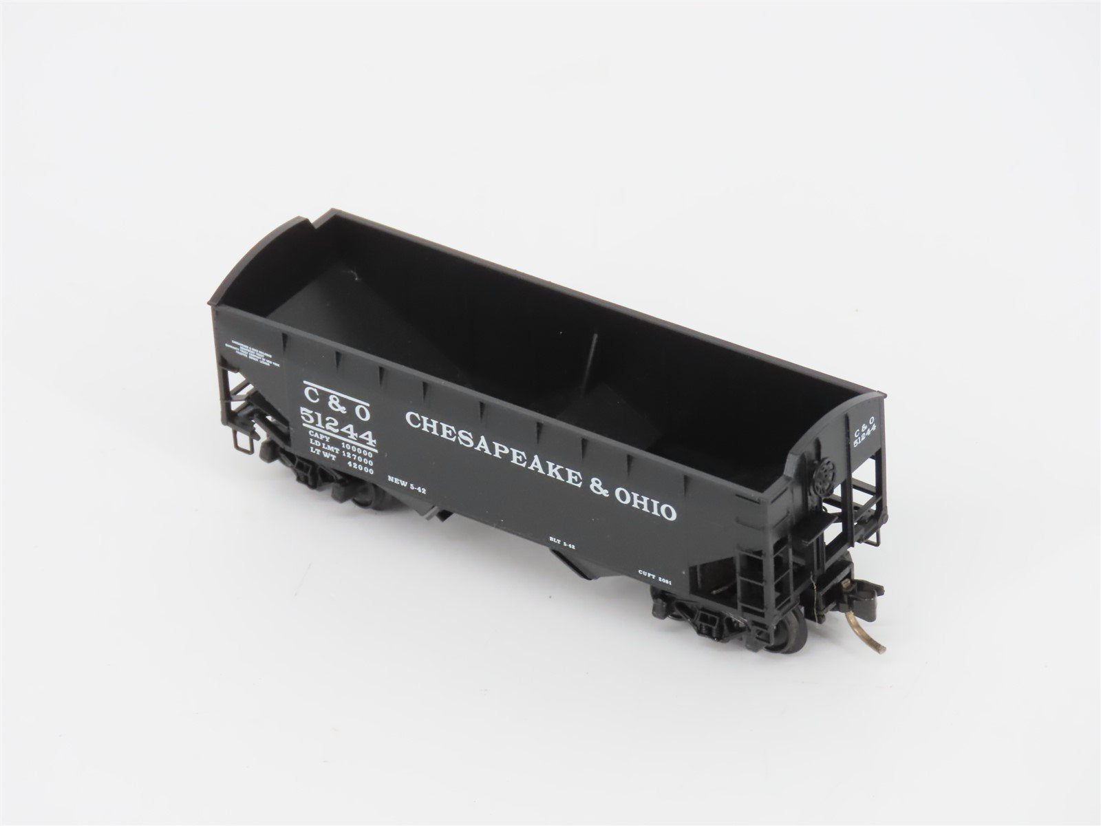 N Scale Micro-Trains MTL 86010 C&O Chesapeake & Ohio 33' 2-Bay Hopper #51244