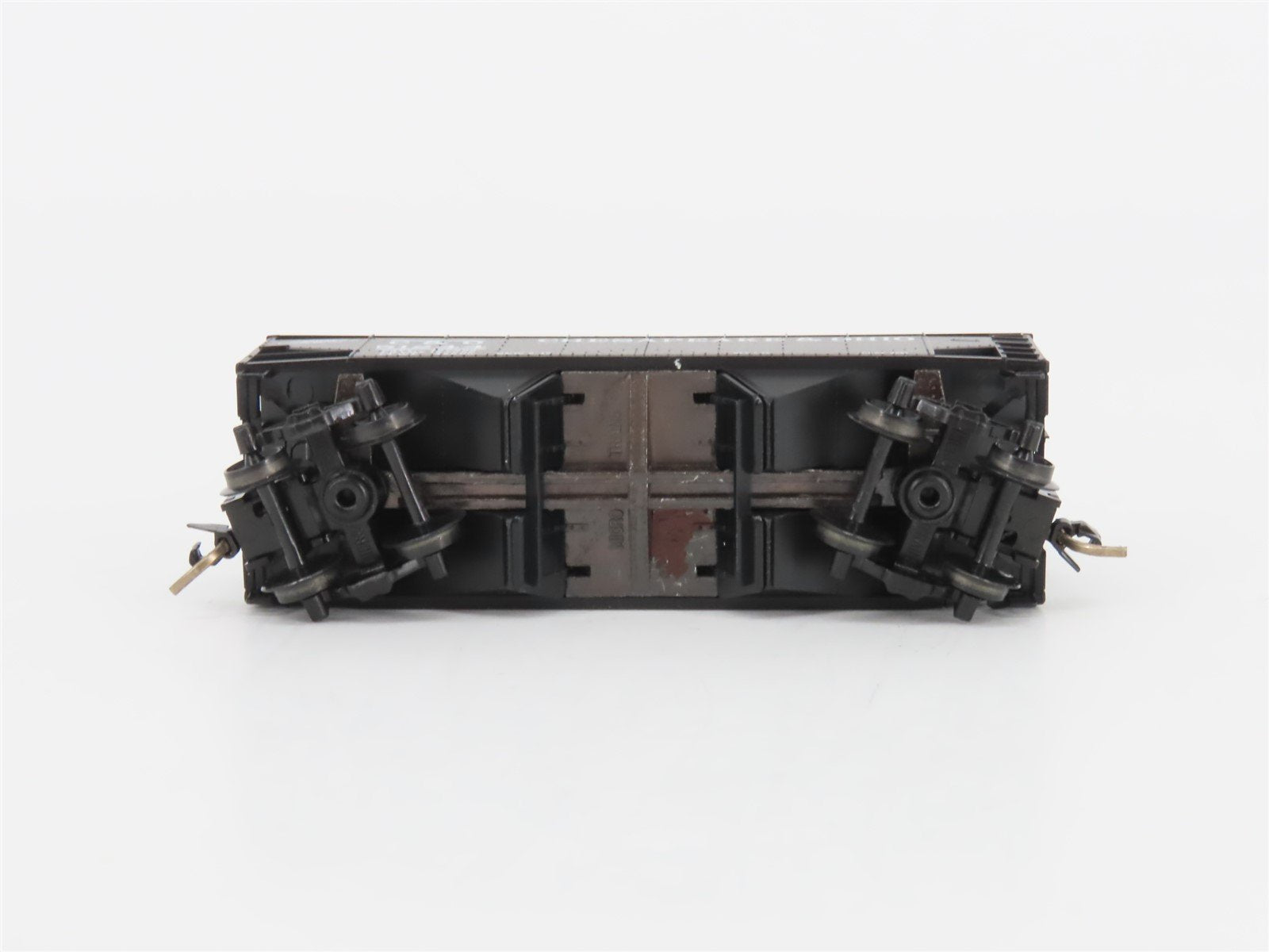 N Scale Micro-Trains MTL 86010 C&O Chesapeake & Ohio 33' 2-Bay Hopper #51244