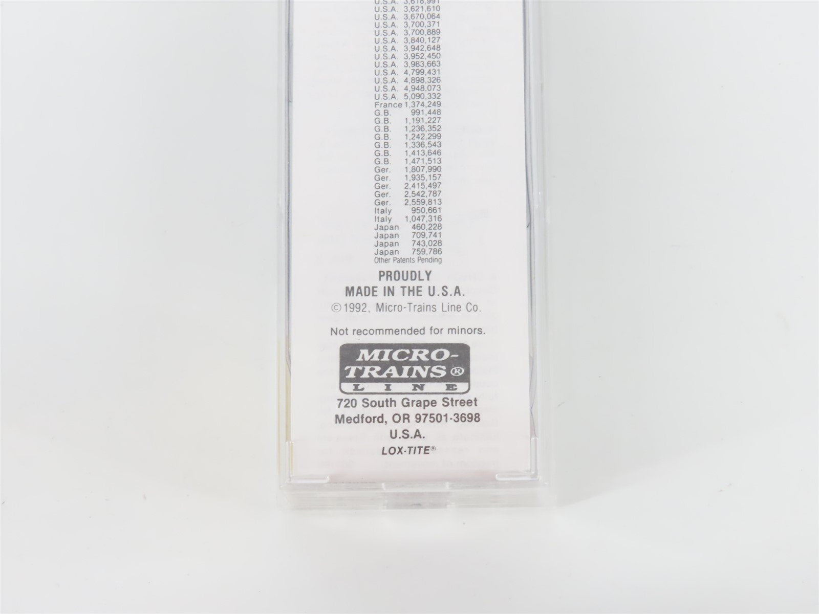 N Scale Micro-Trains MTL 86010 C&O Chesapeake & Ohio 33' 2-Bay Hopper #51244