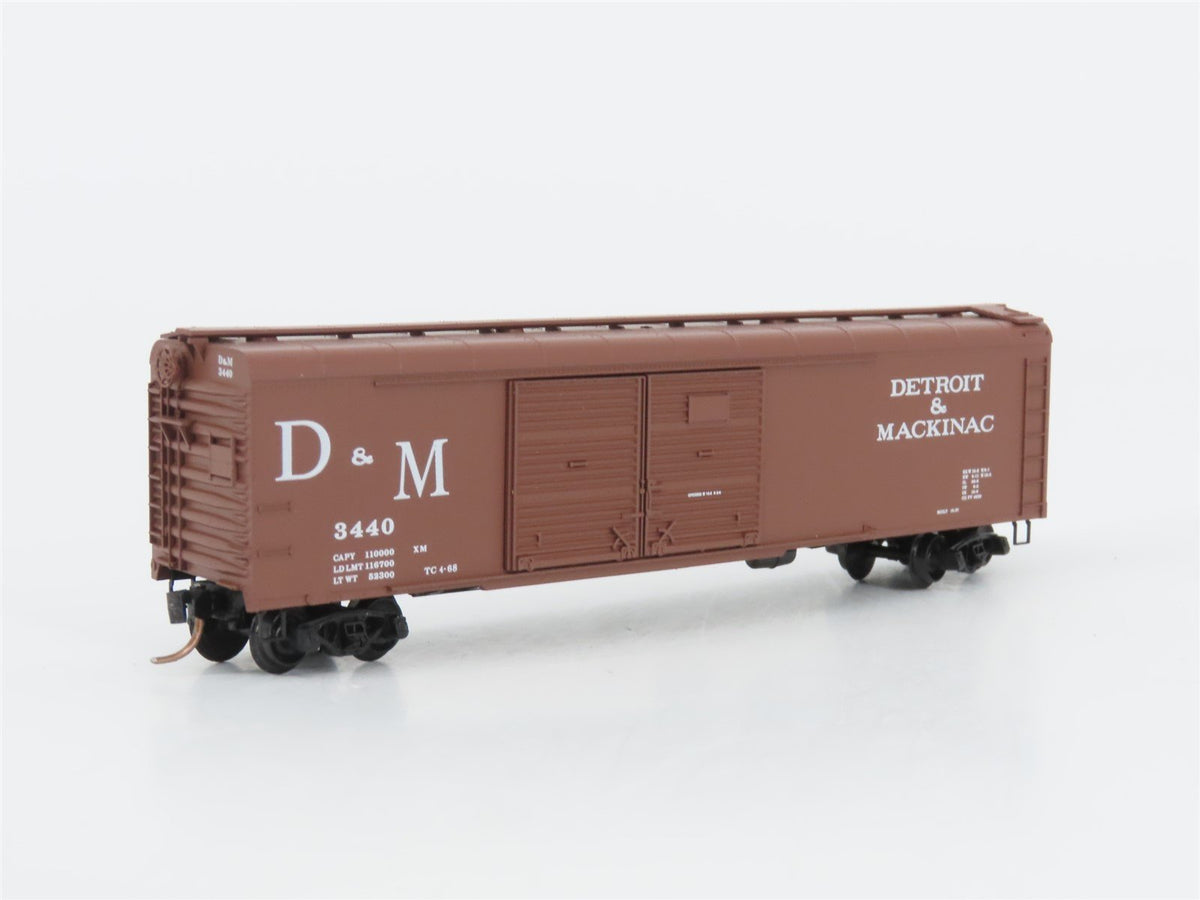 N Scale Micro-Trains MTL 79030 D&amp;M Detroit &amp; Mackinac Wagon Top Box Car #3440