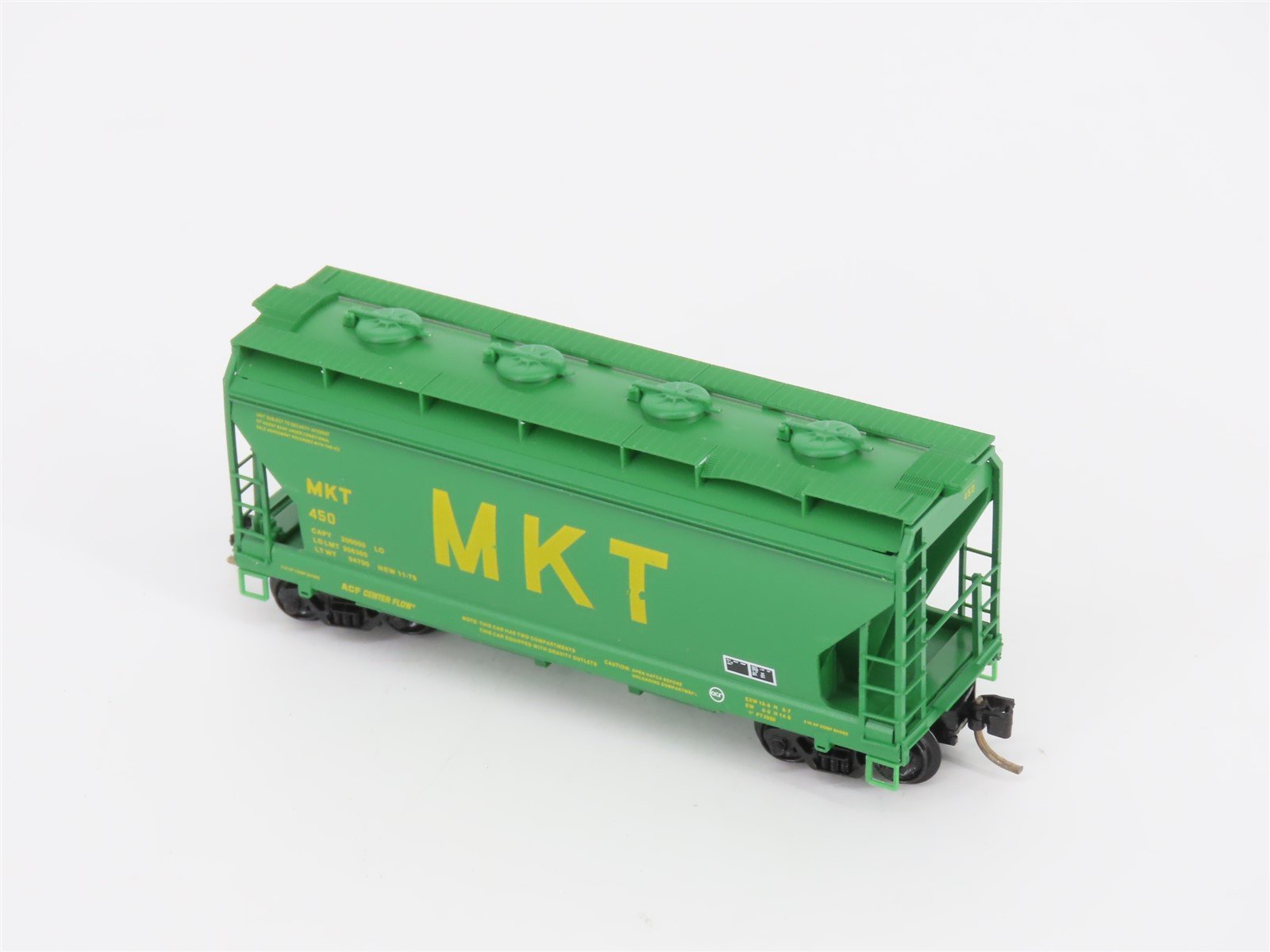 N Micro-Trains MTL 92040 MKT Missouri-Kansas-Texas 2 Bay Covered Hopper #450