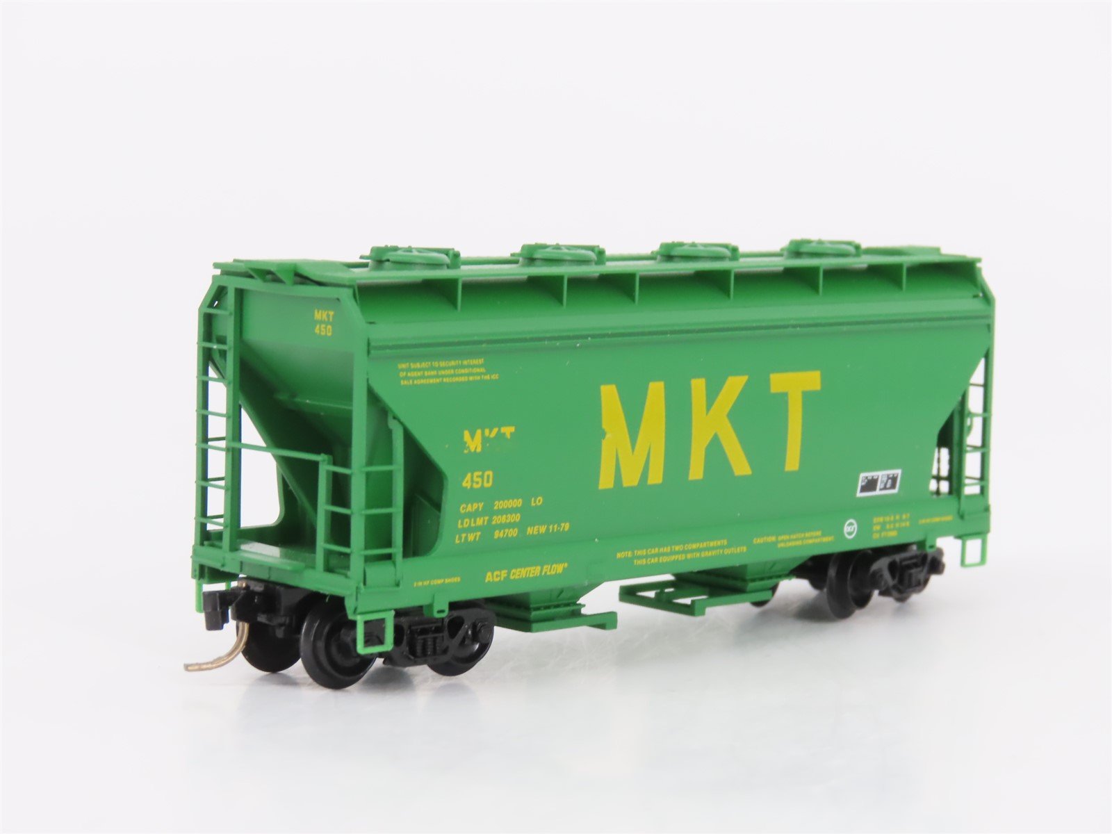 N Micro-Trains MTL 92040 MKT Missouri-Kansas-Texas 2 Bay Covered Hopper #450