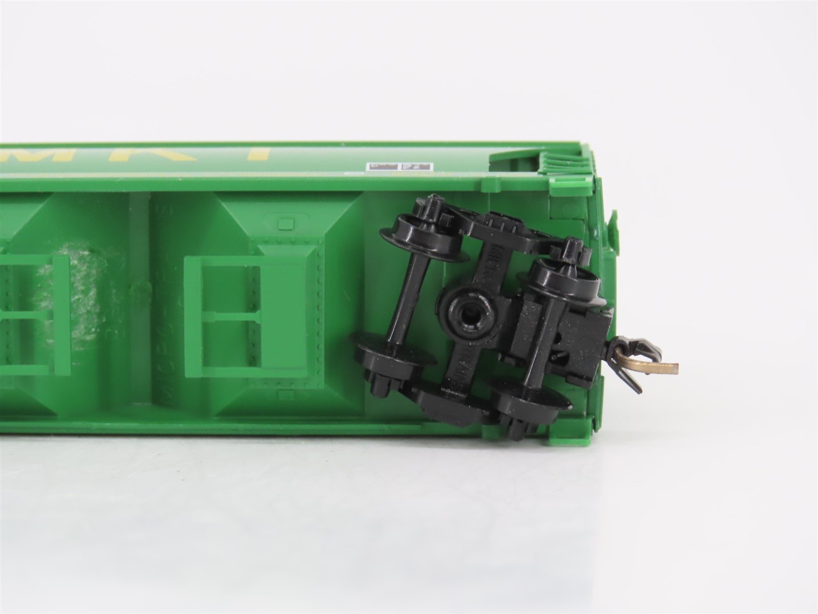 N Micro-Trains MTL 92040 MKT Missouri-Kansas-Texas 2 Bay Covered Hopper #450