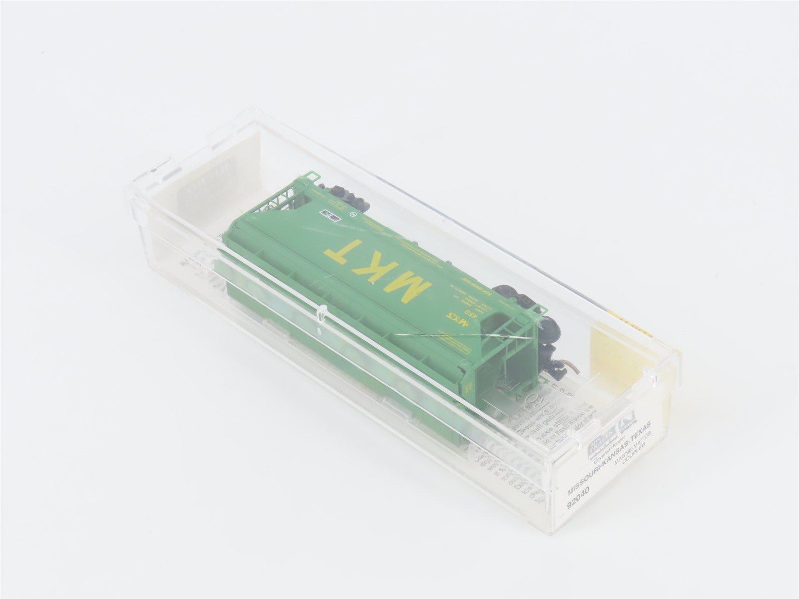 N Micro-Trains MTL 92040 MKT Missouri-Kansas-Texas 2 Bay Covered Hopper #450