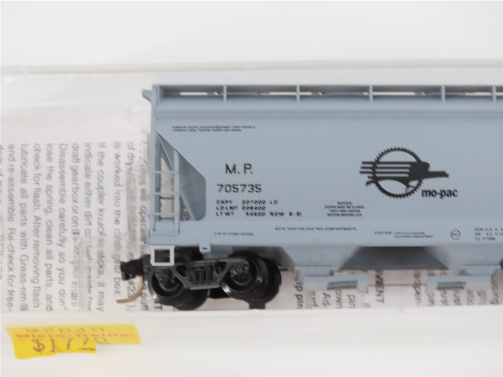 N Scale Micro-Trains MTL 92030 MP Mo-Pac 2 Bay ACF Centerflow Hopper #705735