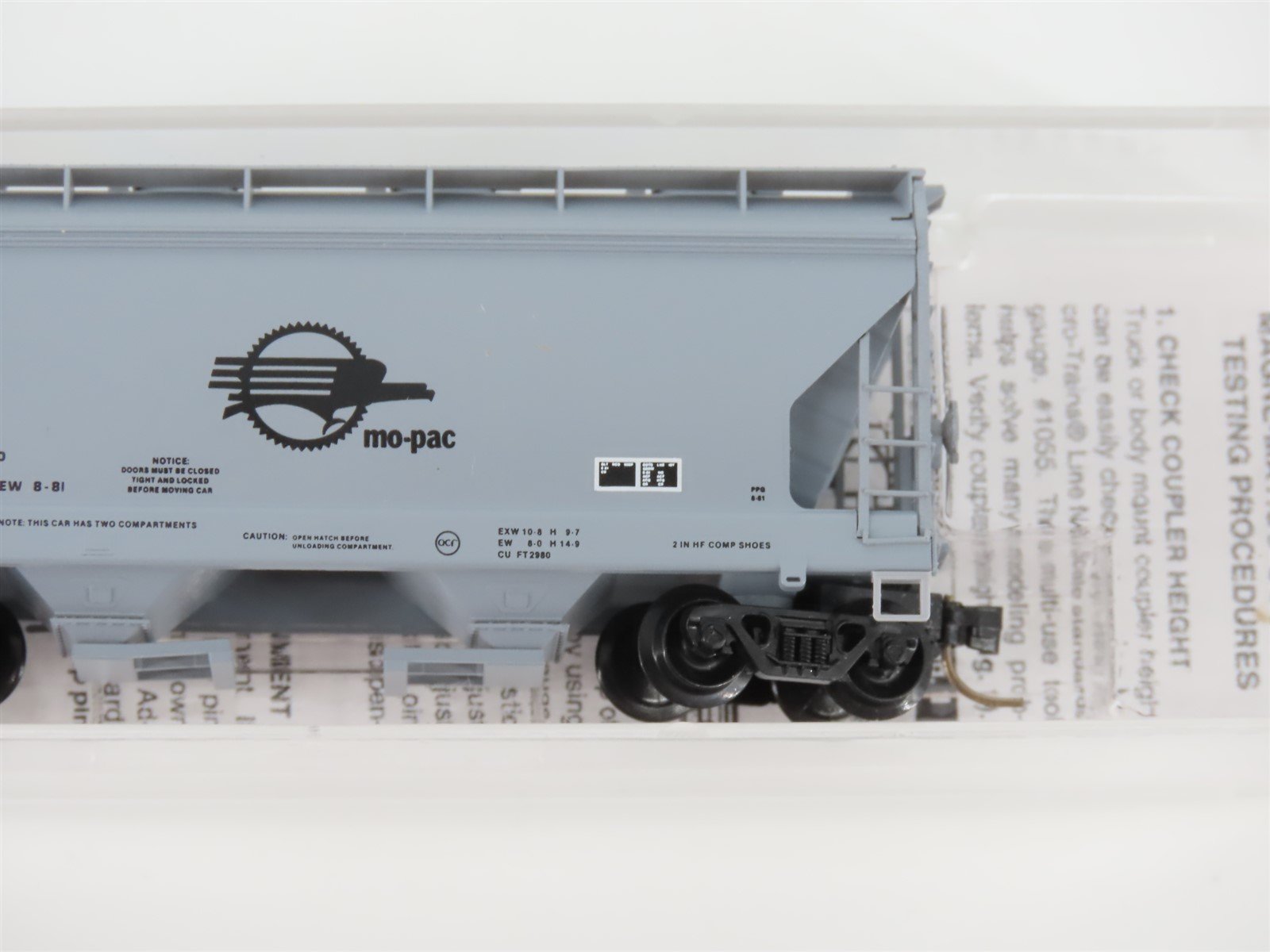 N Scale Micro-Trains MTL 92030 MP Mo-Pac 2 Bay ACF Centerflow Hopper #705735