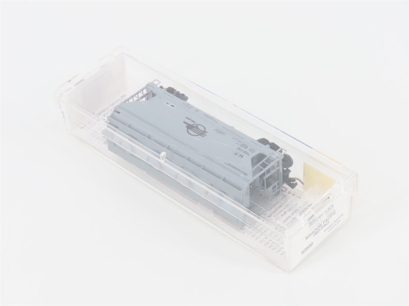 N Scale Micro-Trains MTL 92030 MP Mo-Pac 2 Bay ACF Centerflow Hopper #705735