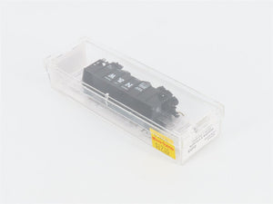 N Scale Micro-Trains MTL 91010 N&W Norfolk & Western 33' 2-Bay Hopper #38221