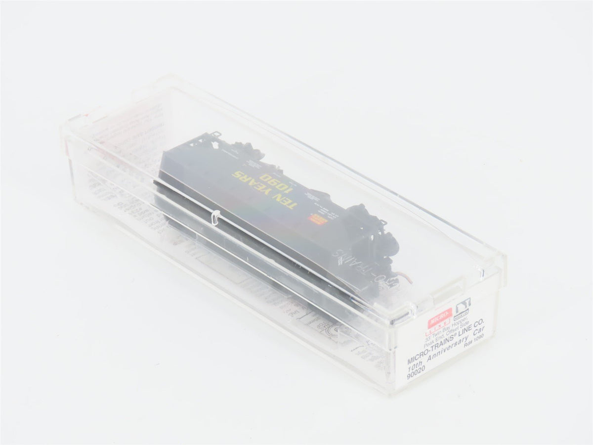 N Micro-Trains MTL 90020 Micro-Trains Line 10th Anniversary 2 Bay Hopper #1090