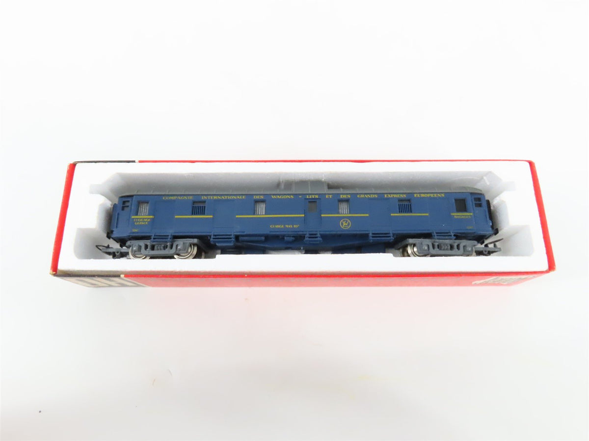 LOT of 7 HO Jouef CIWL Compagnie Internationale des Wagons-Lits Passenger Cars