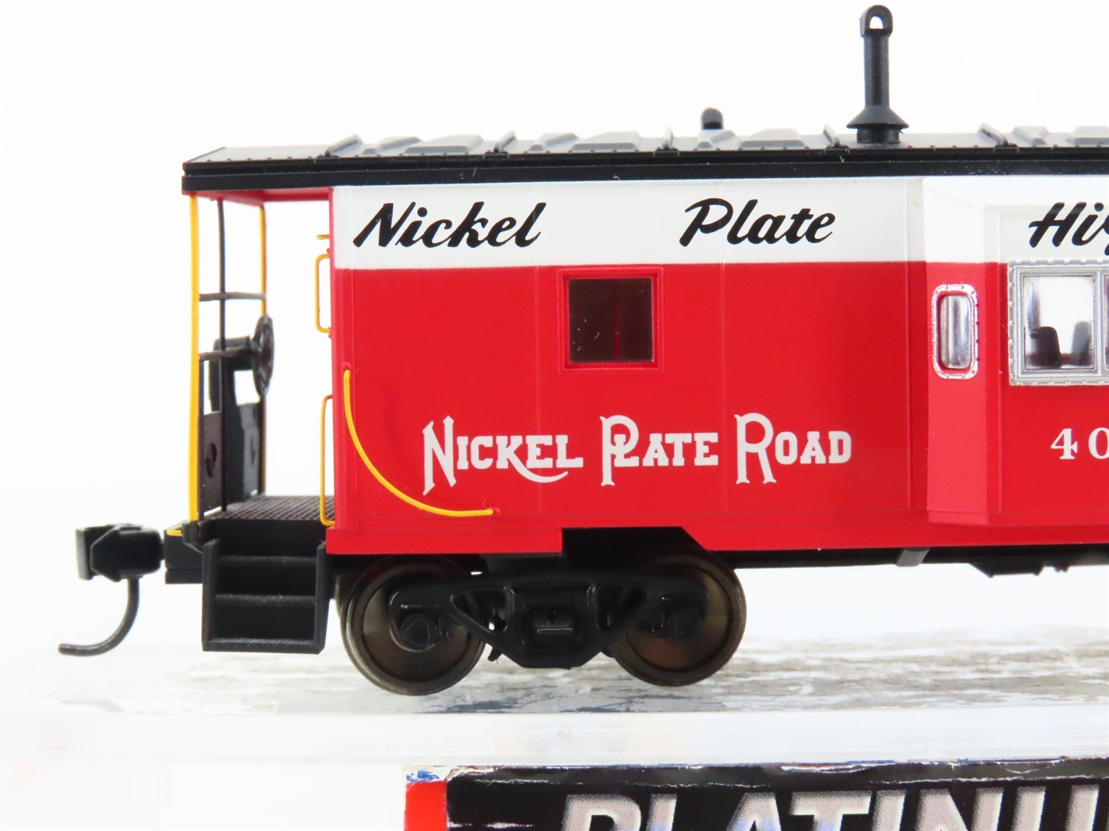HO Scale Walthers Platinum Line 932-40457 NKP Nickel Plate Road Caboose #406