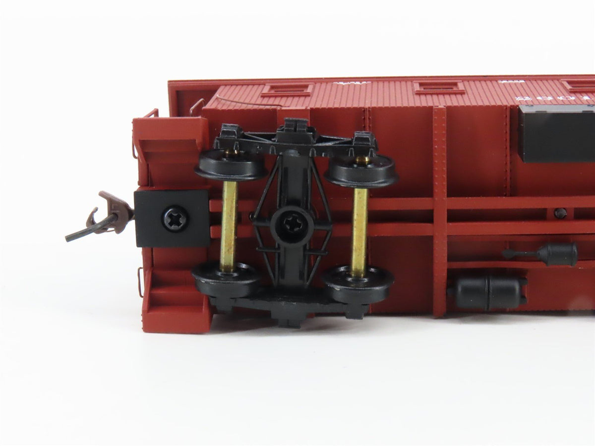 HO Scale Walthers 932-7505 WAB Wabash Railroad 30&#39; Wood Caboose #2601