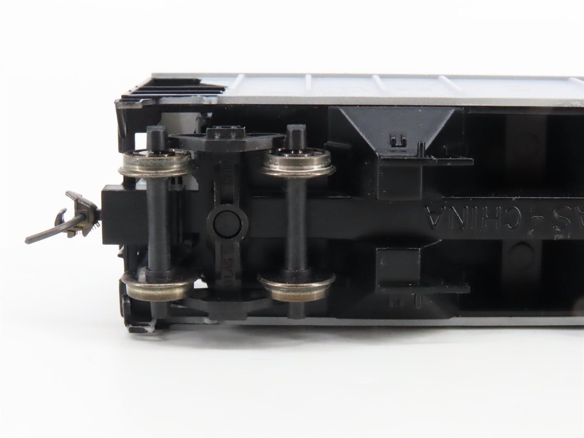 HO Scale Atlas 1818 N&amp;W Norfolk &amp; Western 2-Bay Covered Hopper #71226