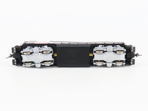 HO Scale Bachmann Spectrum 41-0821-L7 EMD GP30 Diesel Demonstrator #5639