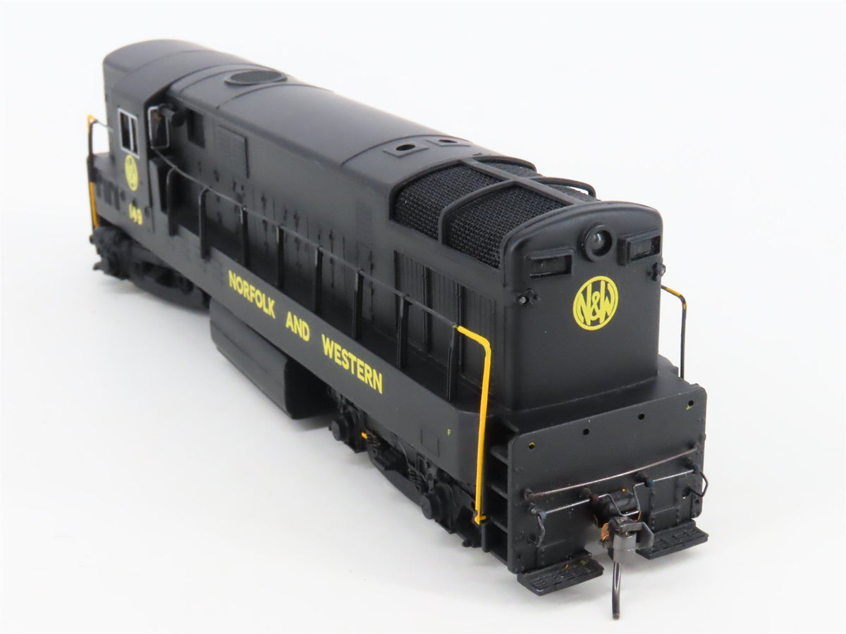 HO Scale Bachmann Spectrum 81213 N&amp;W FM H16-44 Baby Trainmaster Diesel #149