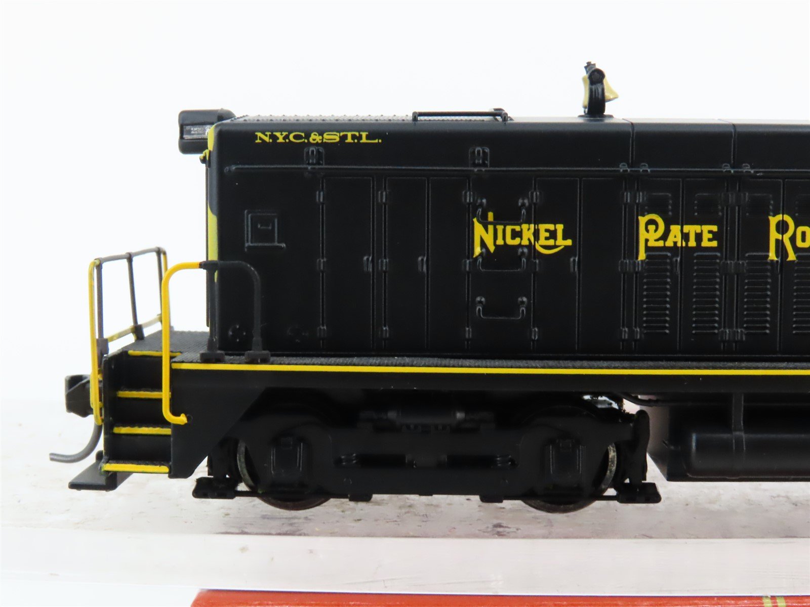 HO Broadway Limited BLI Stealth 194 NKP Nickel Plate SW7 Diesel #232 - DCC Ready