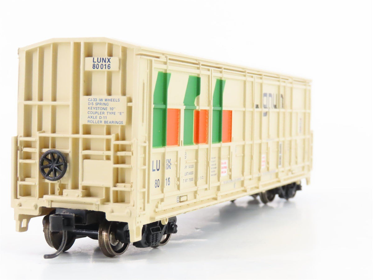HO Scale PROTO 1000 101211 LUNX Lignum 60&#39; Thrall Door Box Car #80016