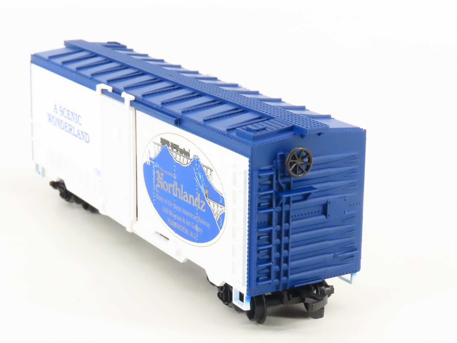 HO Scale Life-Like 8584 Northlandz Scenic Wonderland Single Door Box Car #1997