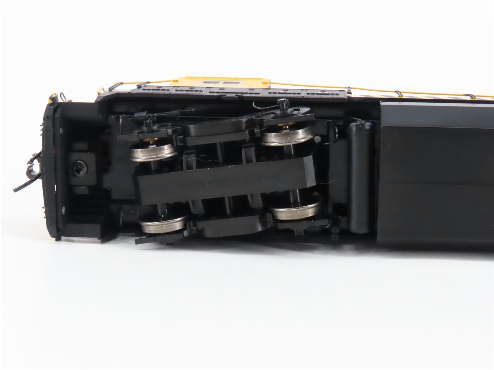 HO Atlas Master CSX / NYSW Susquehanna Patch Dash 8-40B Diesel #5942 w/ DCC