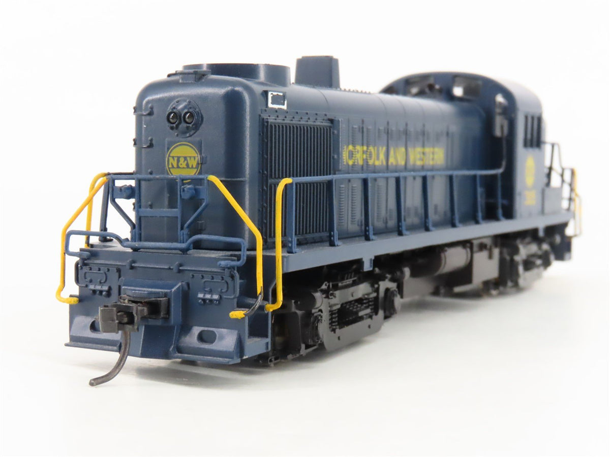 HO Scale Atlas/KATO 7076 N&amp;W Norfolk &amp; Western ALCO RS-3 Diesel #305