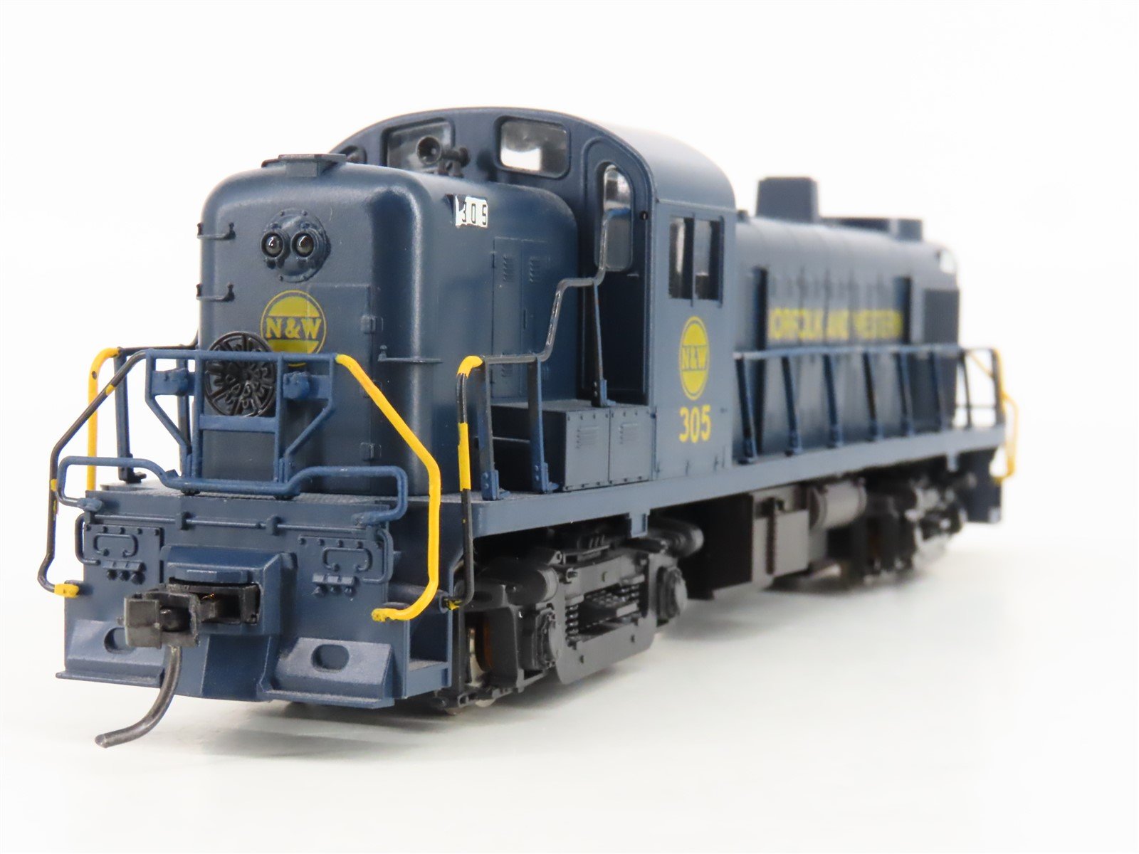 HO Scale Atlas/KATO 7076 N&W Norfolk & Western ALCO RS-3 Diesel #305