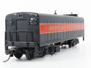 HO Scale Bachmann 43-1096A4 N&W Norfolk & Western Auxiliary Water Tender #220166