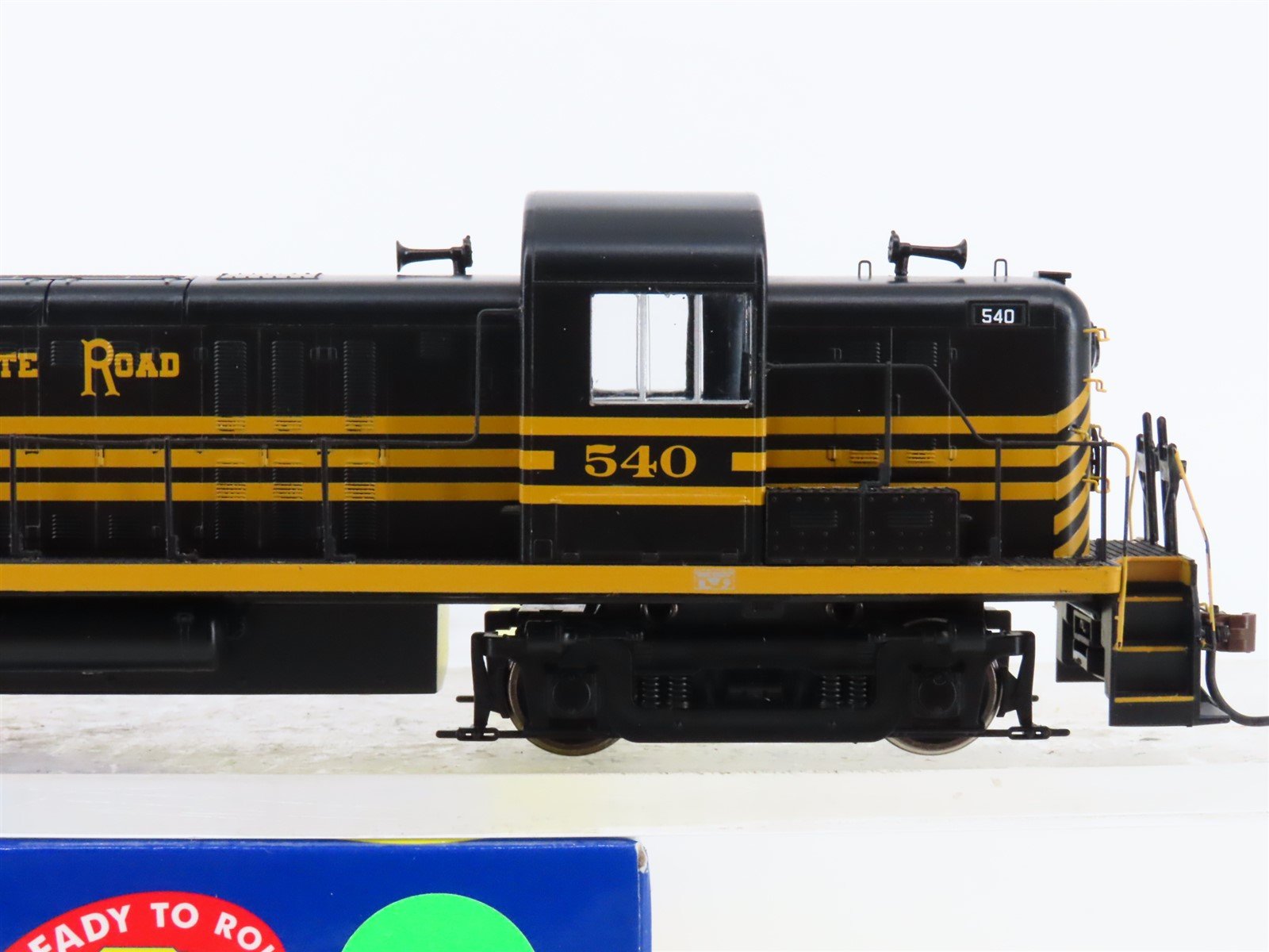 HO Scale Athearn 96768 NKP Nickel Plate Road ALCO RS-3 Diesel #540 - DCC Ready
