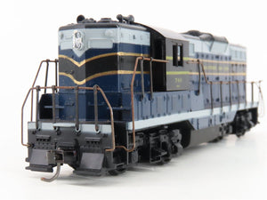 HO Scale Athearn 3052 B&O Baltimore & Ohio EMD GP9 Diesel #740 - Unpowered