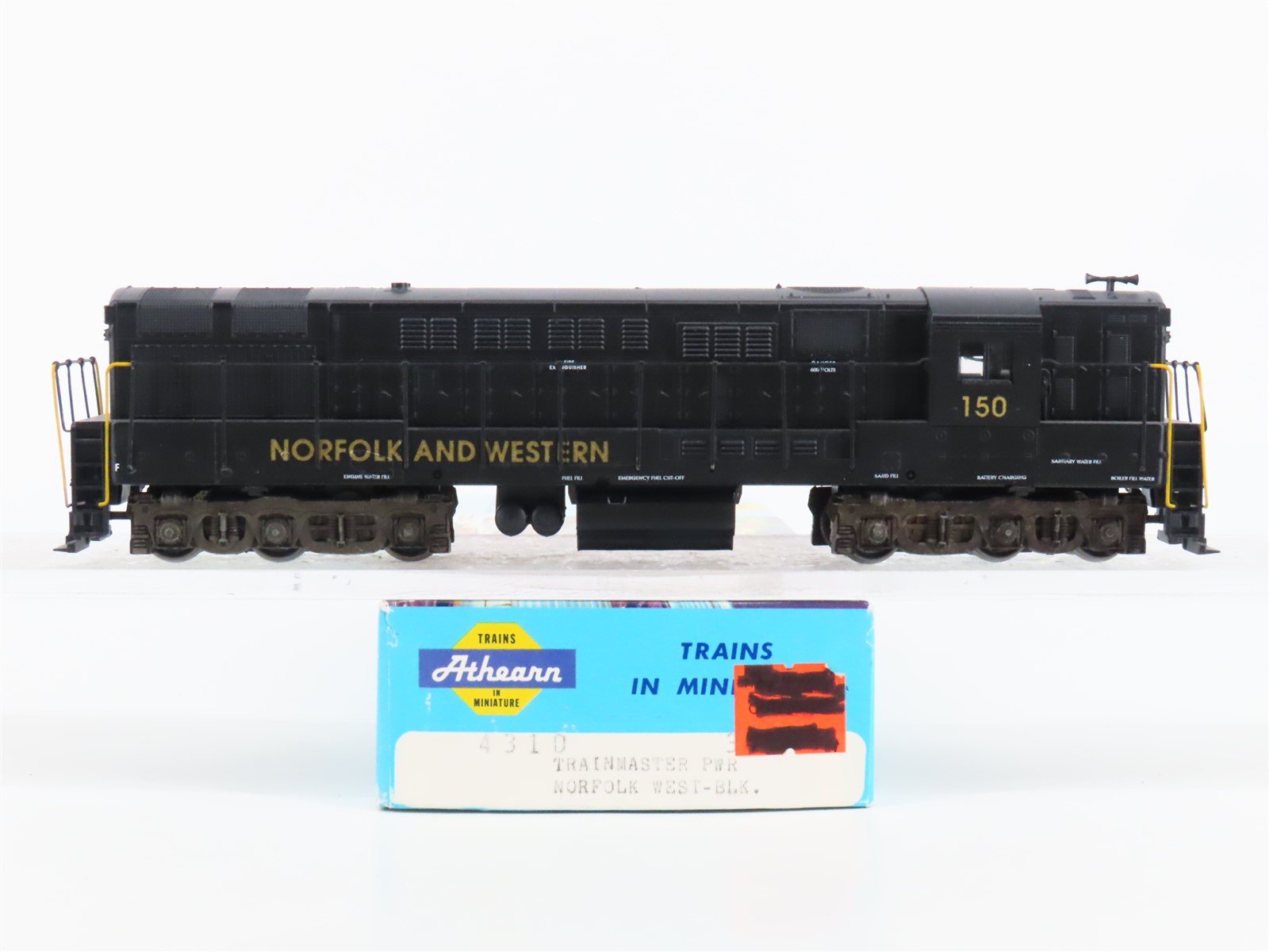 HO Scale Athearn 4310 N&W Norfolk & Western FM H24-66 Trainmaster Diesel #150