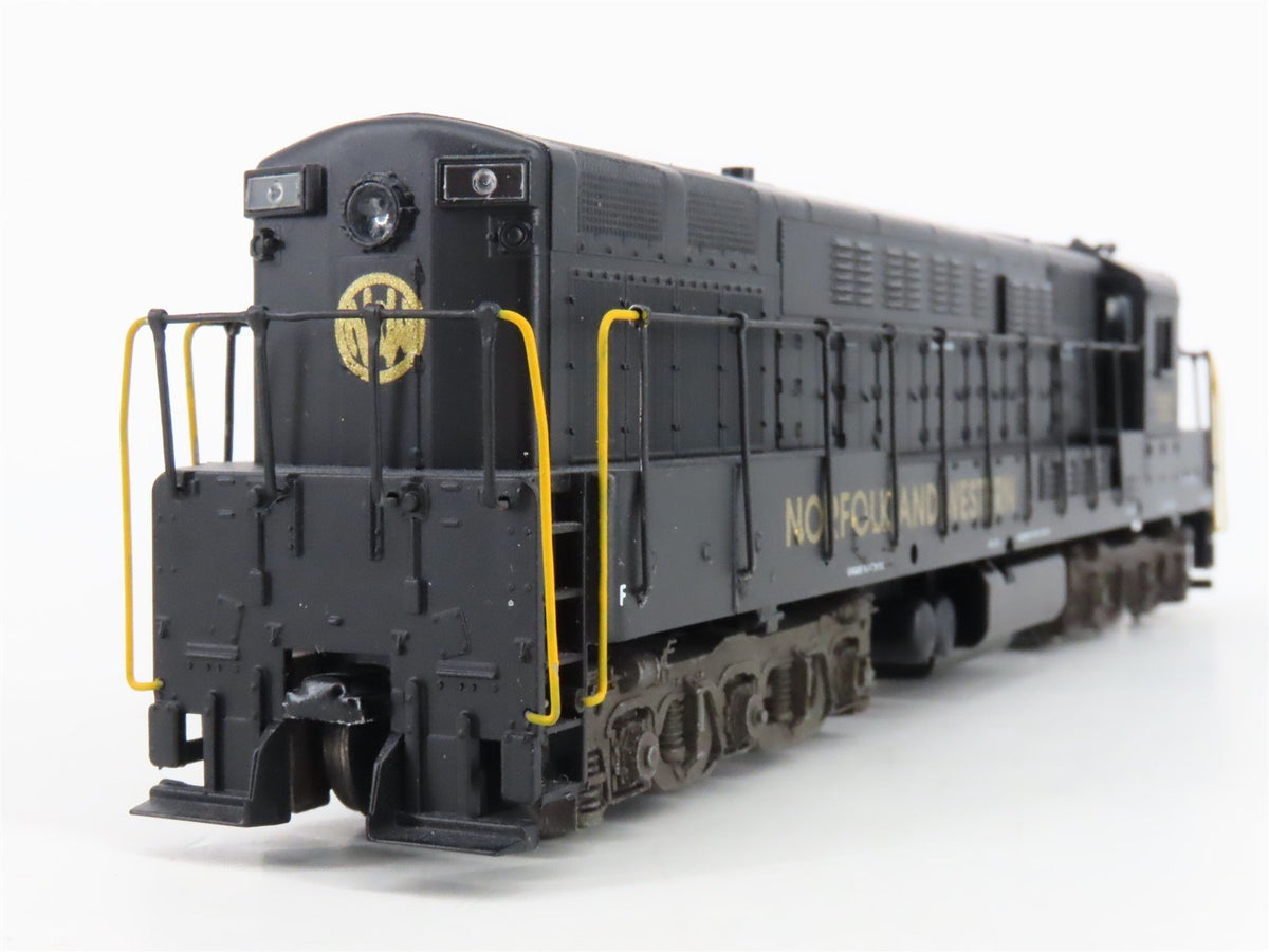 HO Scale Athearn 4310 N&amp;W Norfolk &amp; Western FM H24-66 Trainmaster Diesel #150