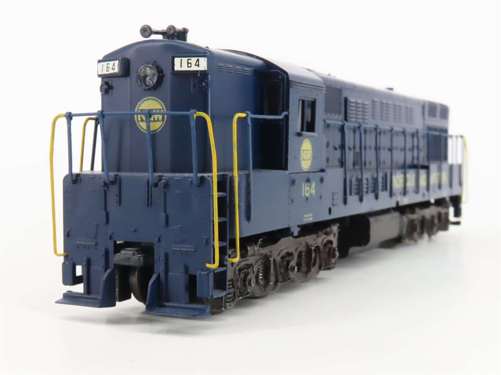 HO Scale Athearn 04304 N&W Norfolk & Western FM H24-66 Trainmaster Diesel #164
