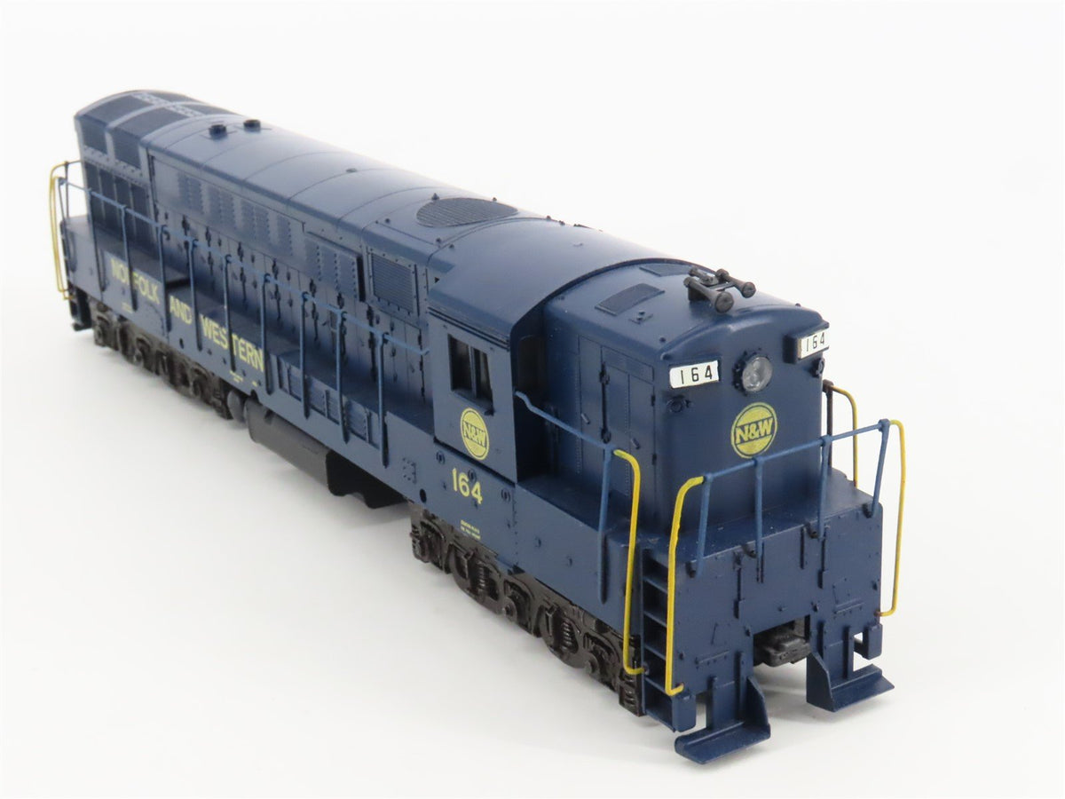 HO Scale Athearn 04304 N&amp;W Norfolk &amp; Western FM H24-66 Trainmaster Diesel #164