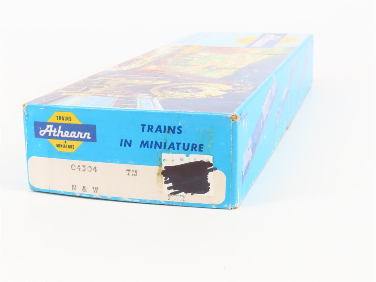 HO Scale Athearn 04304 N&amp;W Norfolk &amp; Western FM H24-66 Trainmaster Diesel #164