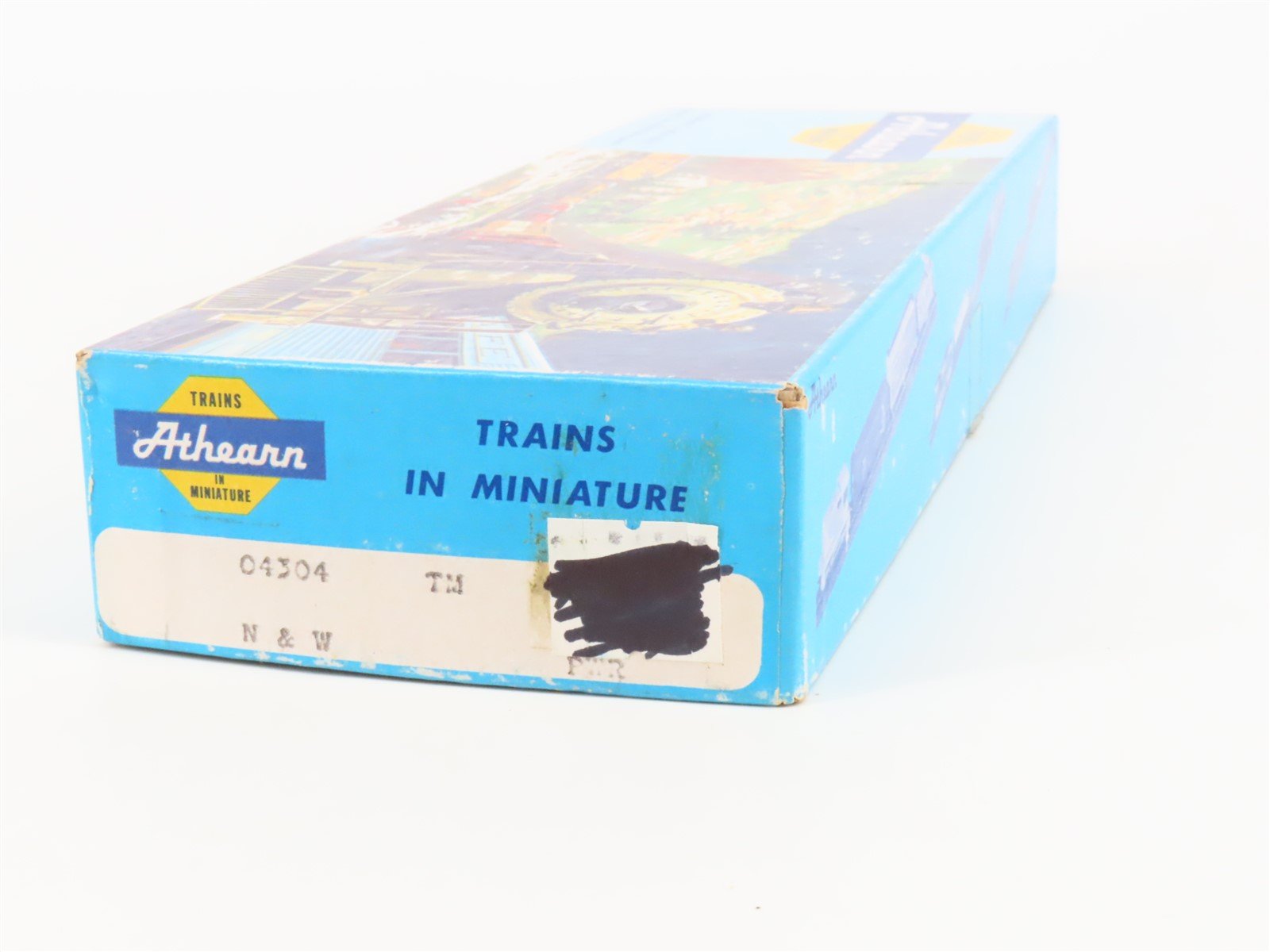 HO Scale Athearn 04304 N&W Norfolk & Western FM H24-66 Trainmaster Diesel #164