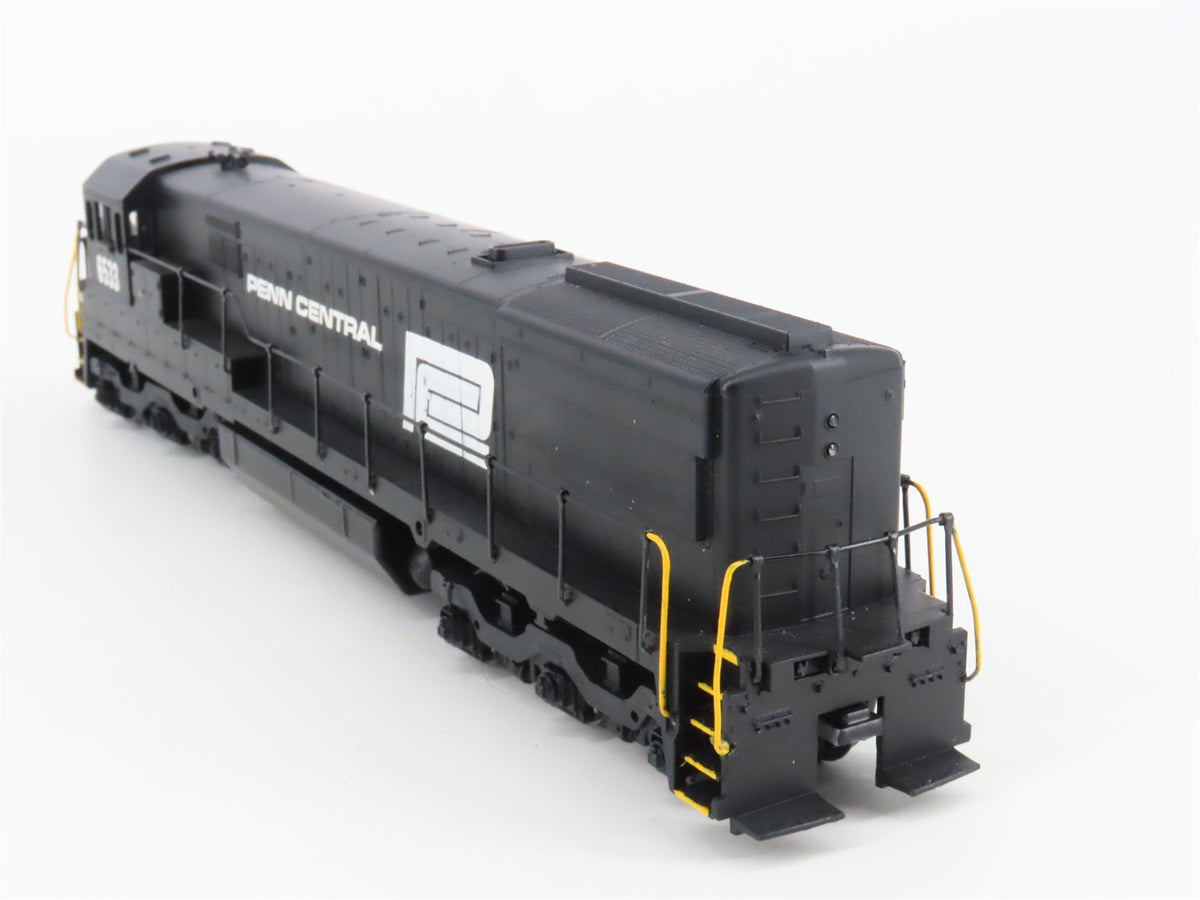 HO Scale Athearn 3423 PC Penn Central GE U28C Diesel Locomotive #6533