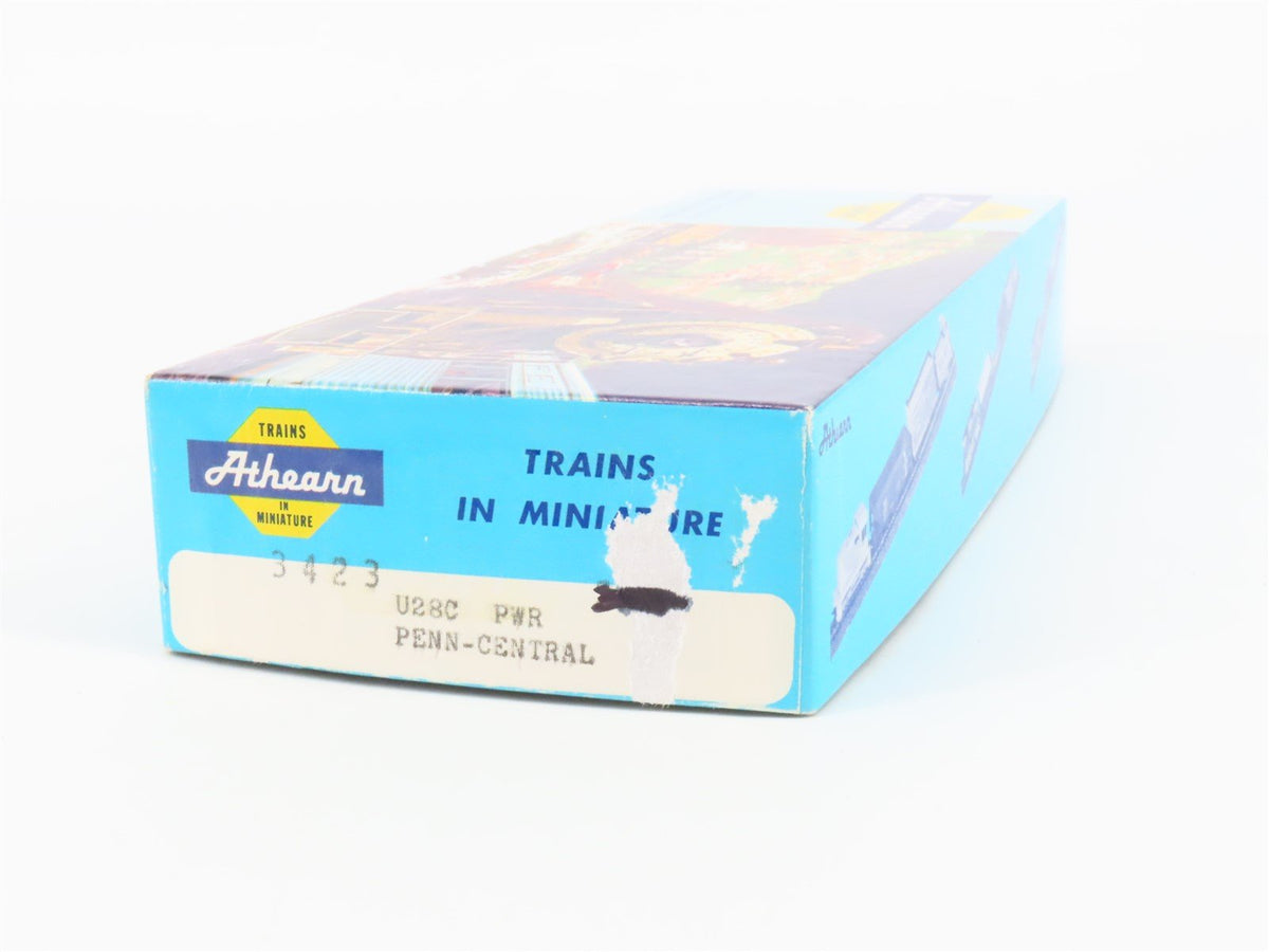HO Scale Athearn 3423 PC Penn Central GE U28C Diesel Locomotive #6533