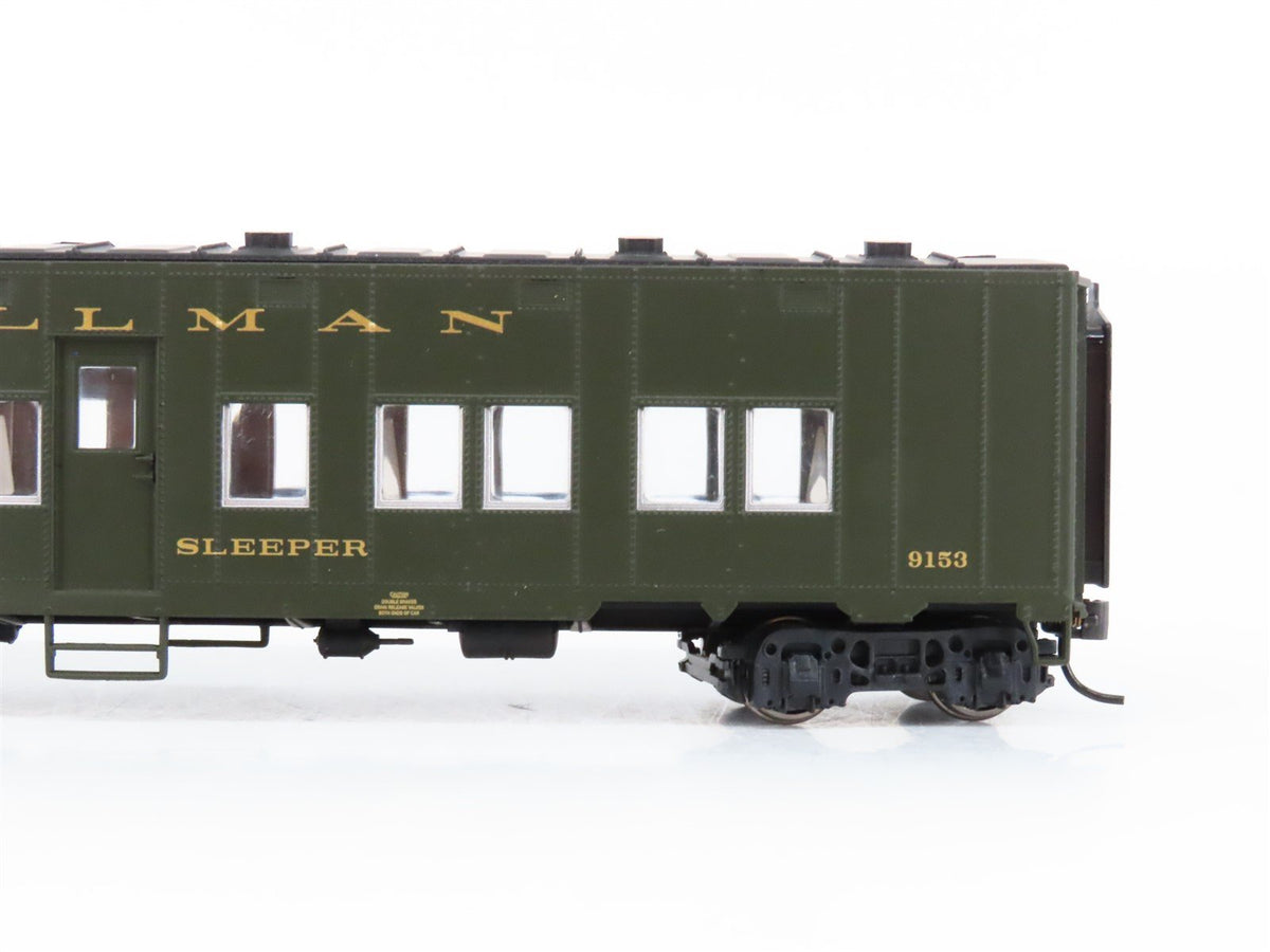 HO Scale Walthers Gold Line 932-4151 Pullman Troop Sleeper Passenger #9153