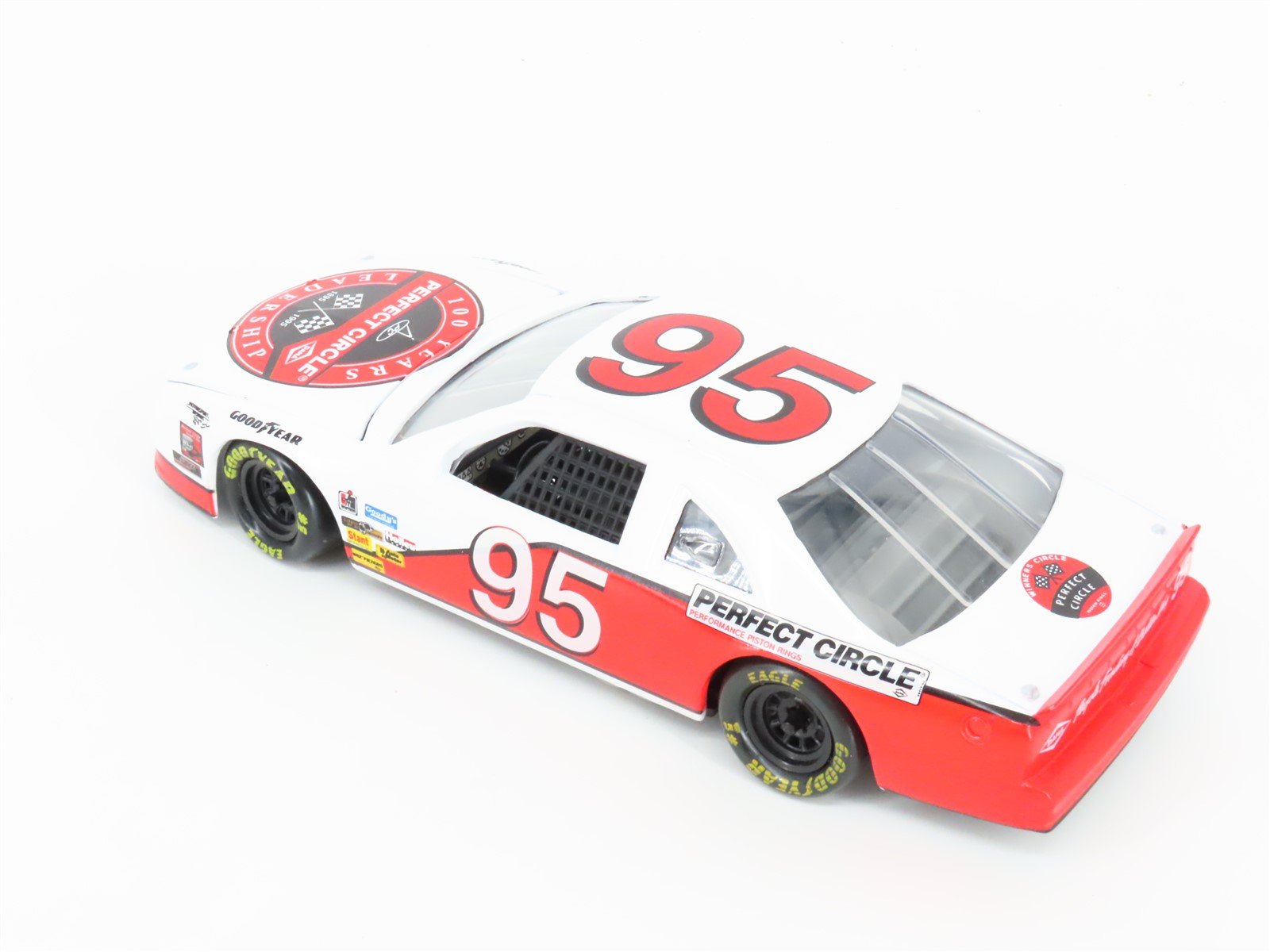 1:24 Scale Revell Die-Cast Dana Perfect Circle 1995 Ford Thunderbird