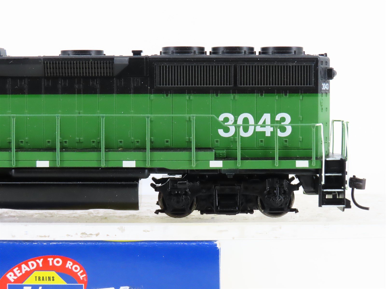 HO Scale Athearn RTR 79671 BN Burlington Northern G40-2 Diesel Loco #3043