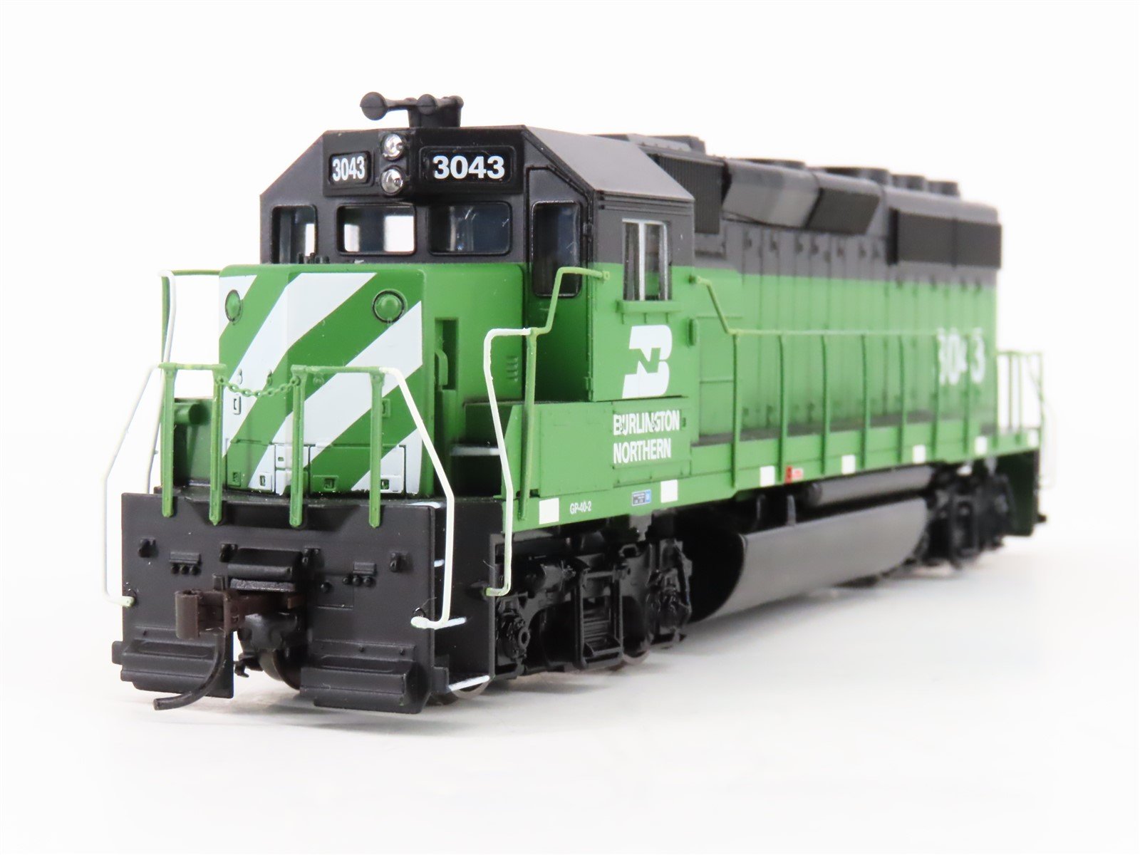 HO Scale Athearn RTR 79671 BN Burlington Northern G40-2 Diesel Loco #3043