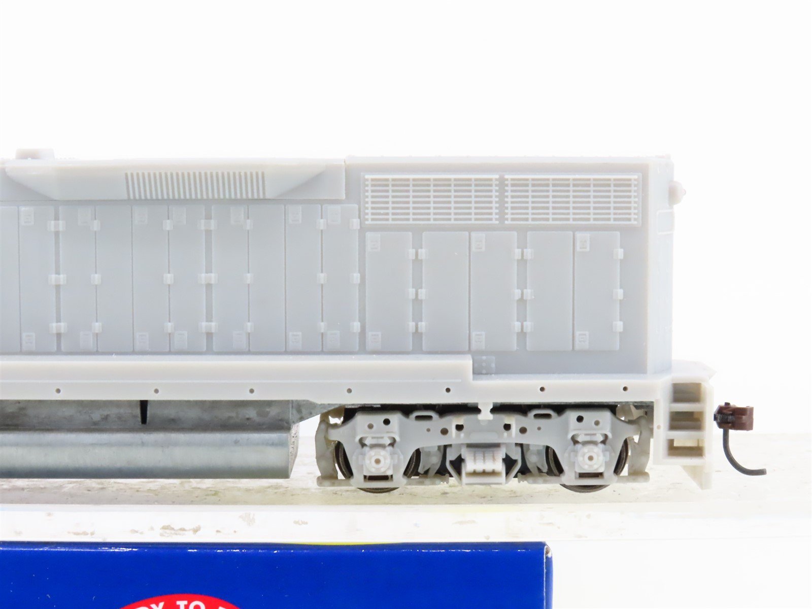 HO Scale Athearn RTR 91700 Undecorated GP35 Diesel Locomotive - DCC Ready