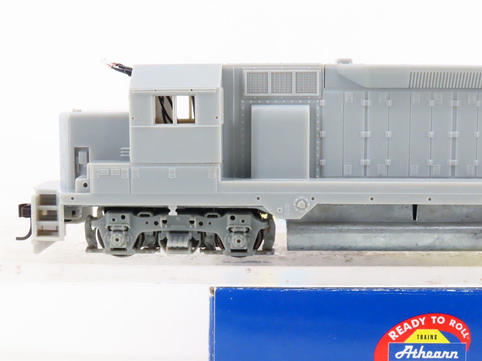 HO Scale Athearn RTR 91700 Undecorated GP35 Diesel Locomotive - DCC Ready