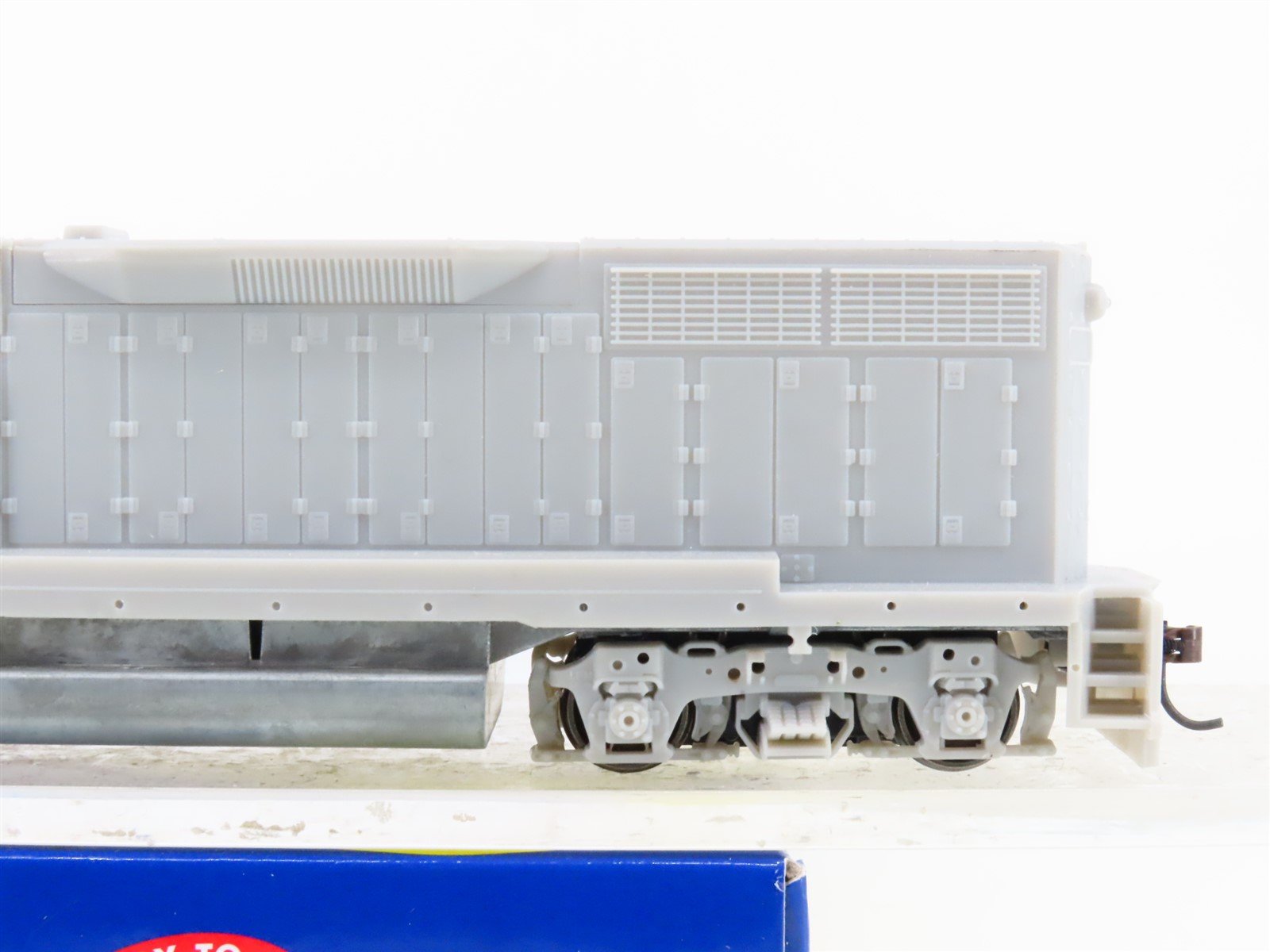 HO Scale Athearn RTR 91700 Undecorated GP35 Diesel Locomotive - DCC Ready