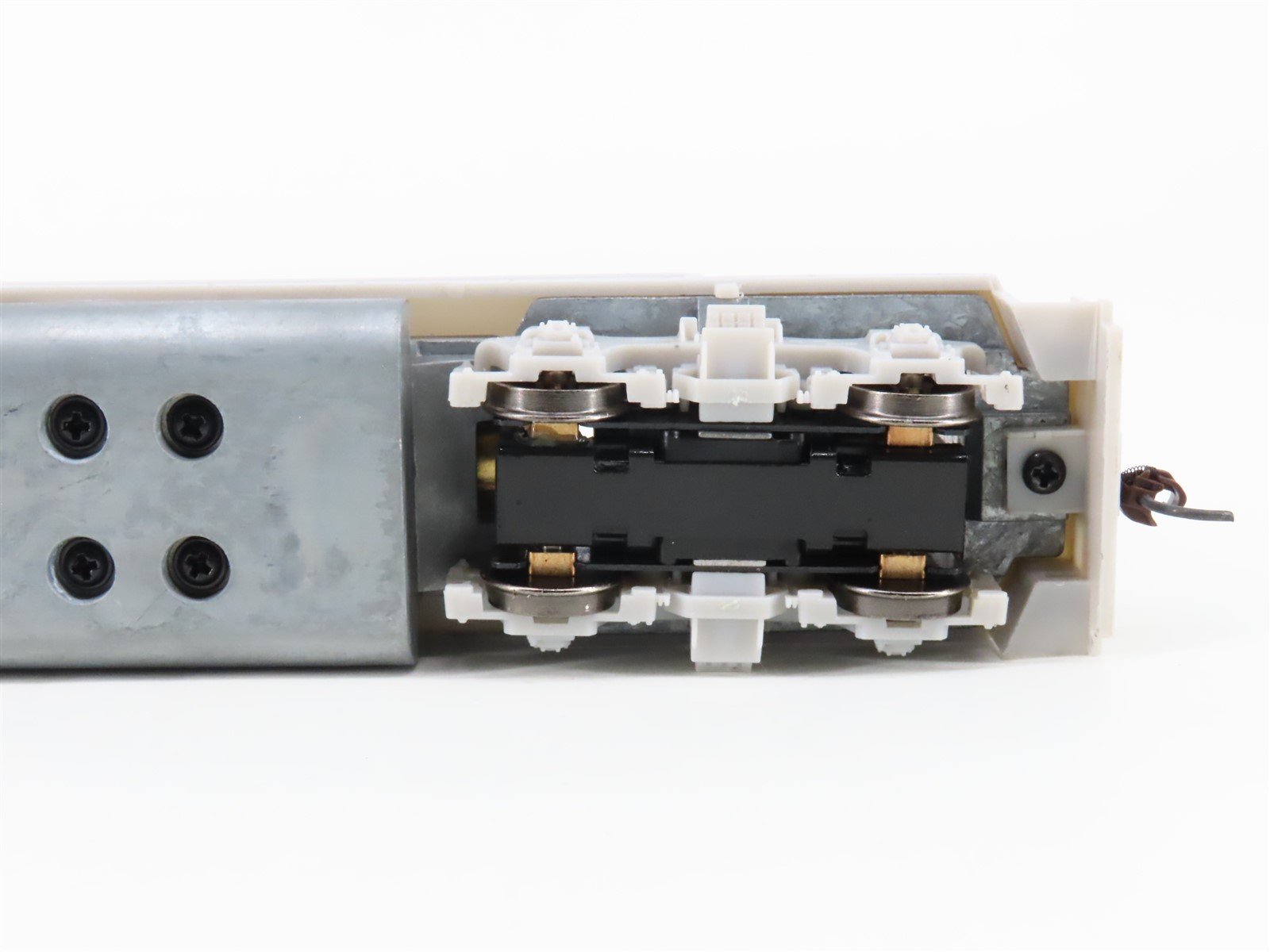 HO Scale Athearn RTR 91700 Undecorated GP35 Diesel Locomotive - DCC Ready