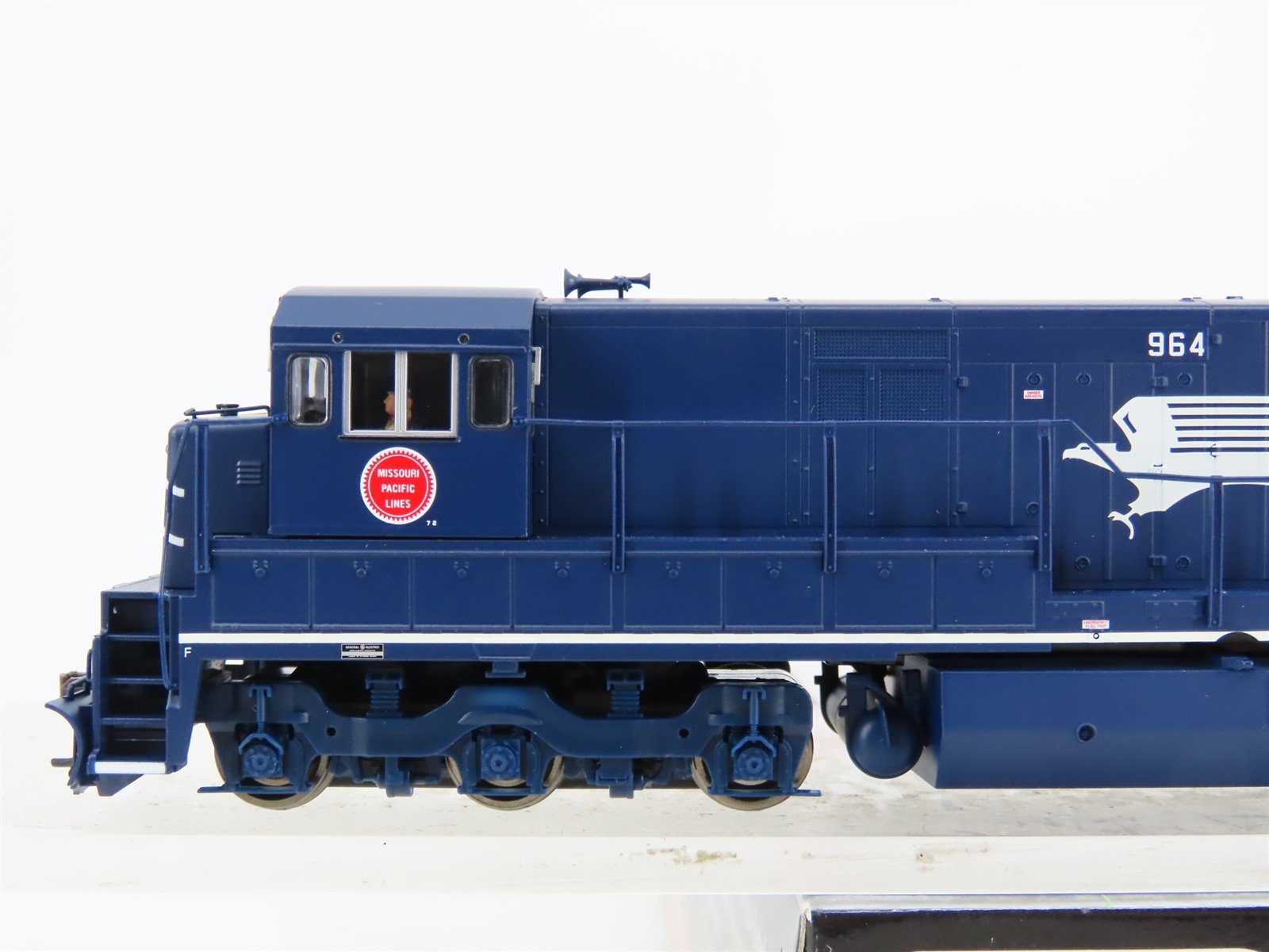 HO Scale Atlas Silver 7338 MP Missouri Pacific U30C Diesel Locomotive #964