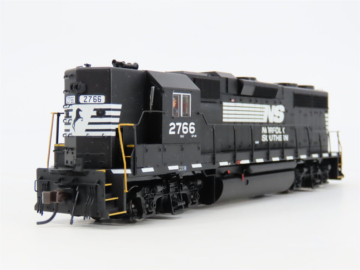 HO Scale Atlas Master 9139 NS Norfolk Southern GP38 Diesel Loco #2766 w/DCC