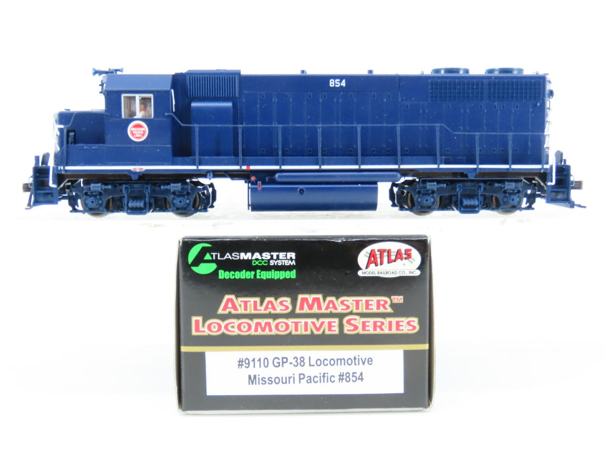 HO Scale Atlas Master 9110 MP Missouri Pacific GP38 Diesel Locomotive #854 wDCC