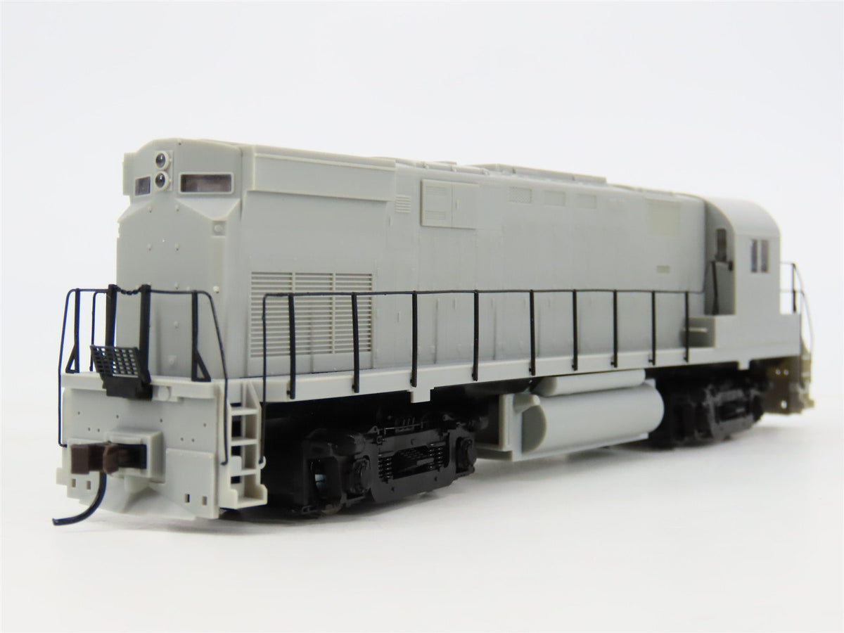 HO Scale Atlas Classic 9330 Undecorated C424 Phase II Diesel Locomotive