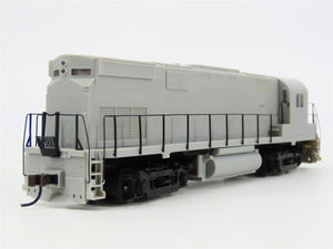 HO Scale Atlas Classic 9330 Undecorated C424 Phase II Diesel Locomotive