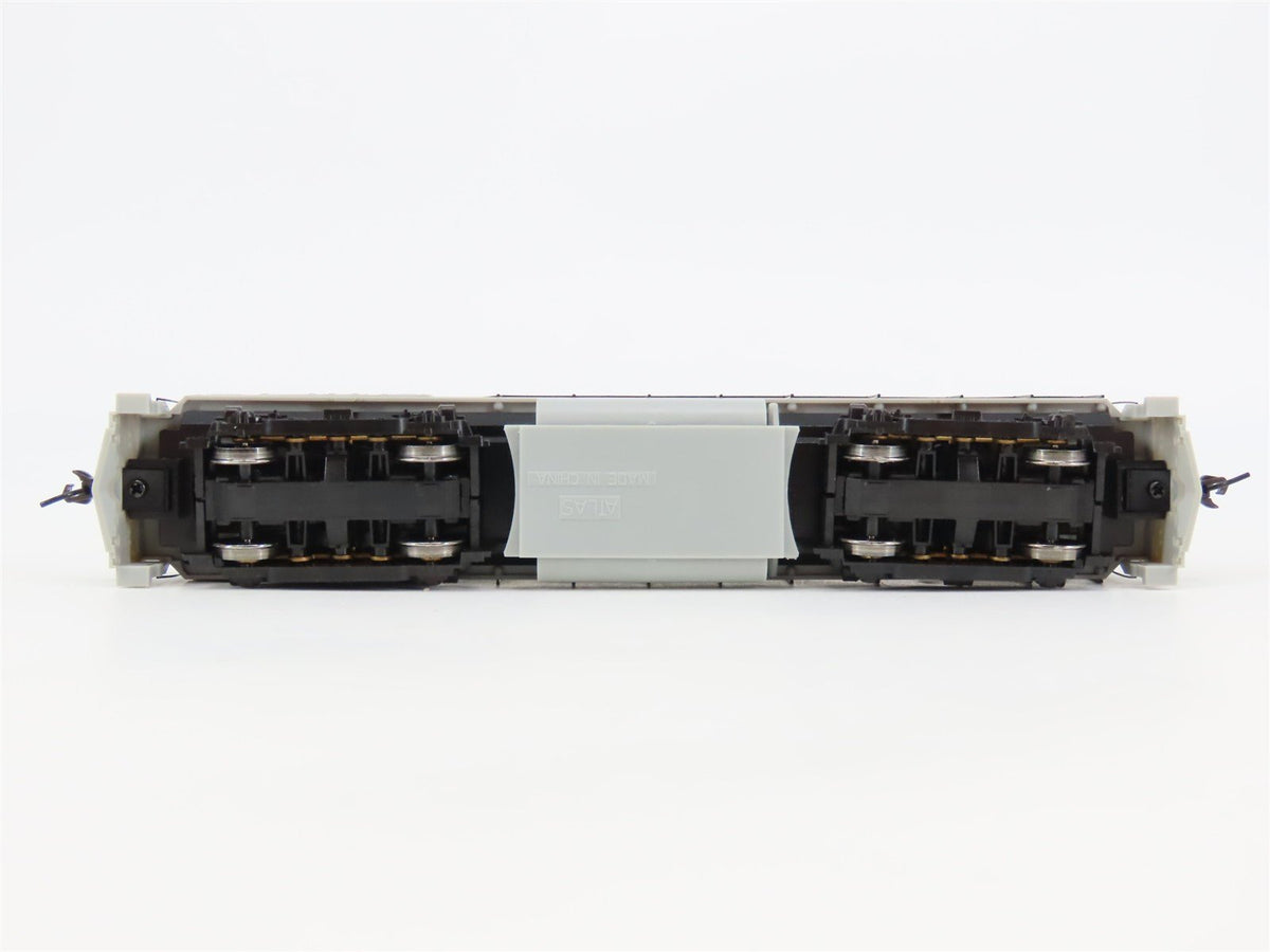 HO Scale Atlas Classic 9330 Undecorated C424 Phase II Diesel Locomotive